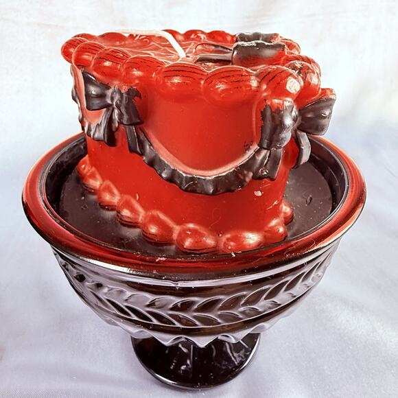 Christian Lacroix Goth Candles Ruby Red Glass Spiderweb Vampire Cake Halloween - Picture 6 of 8